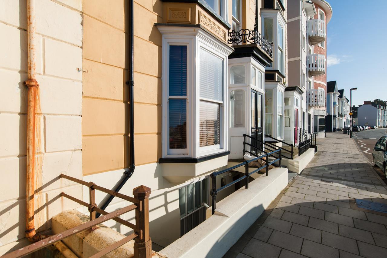 Cwtch Apartment By The Sea Aberystwyth Esterno foto